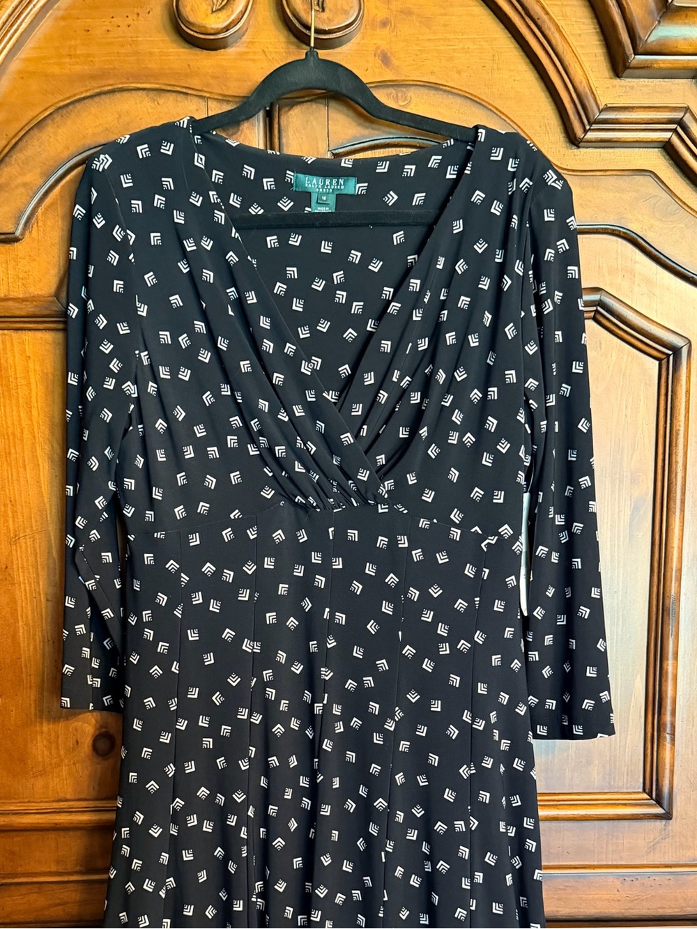Lauren Ralph Lauren Black White Geometric Faux Wrap Midi Dress Size 16 NWT - Picture 14 of 14